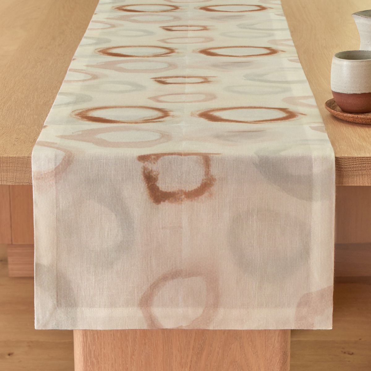 Caldera Painted Ring Cotton Sateen Table Runner — 18 × 120 in, Terracotta & Cream; supplier product view 2.